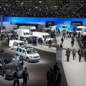 international-motor-show-commercial-vehicles-hannover-germany-sep-view-mercedes-benz-hall-82787669